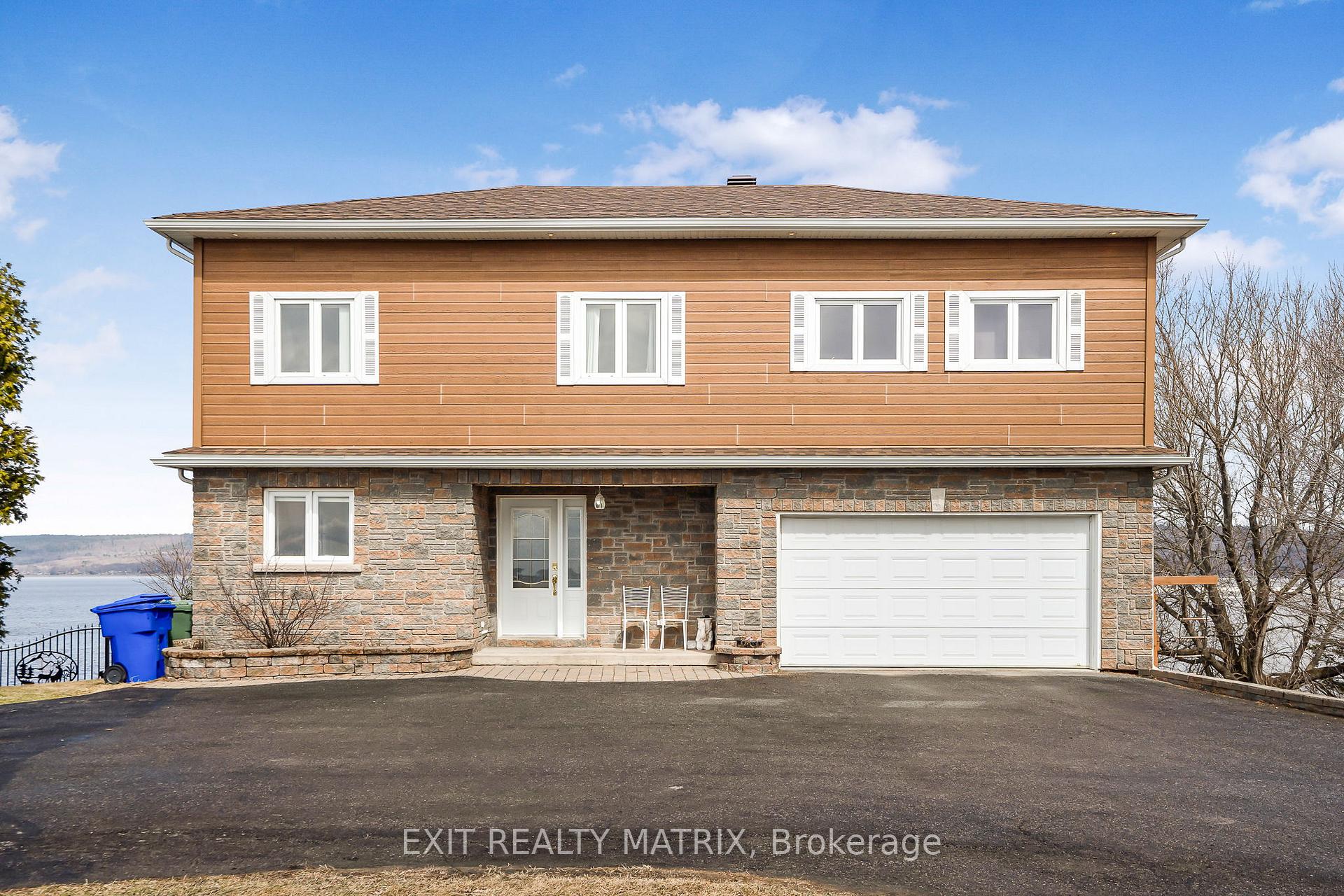 Photo 2 of 1552 Bay Road, Champlain, Champlain Twp — HOMEH