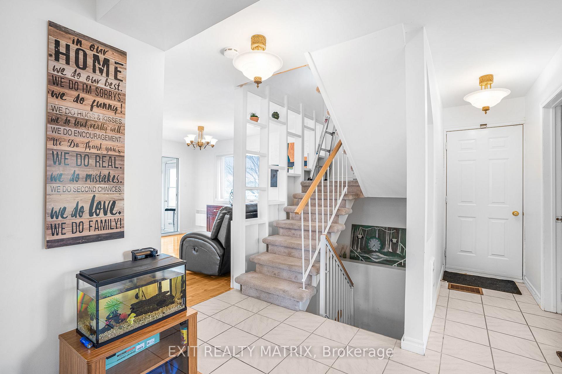 Photo 7 of 1552 Bay Road, Champlain, Champlain Twp — HOMEH