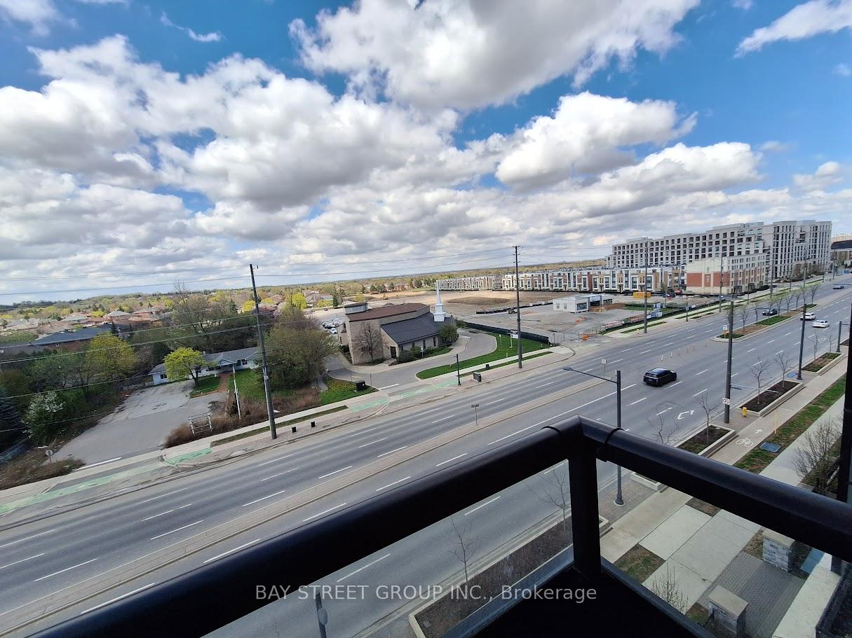 Photo 7 of Unit 712, 25 Water Walk Drive, Markham, Unionville — HOMEH