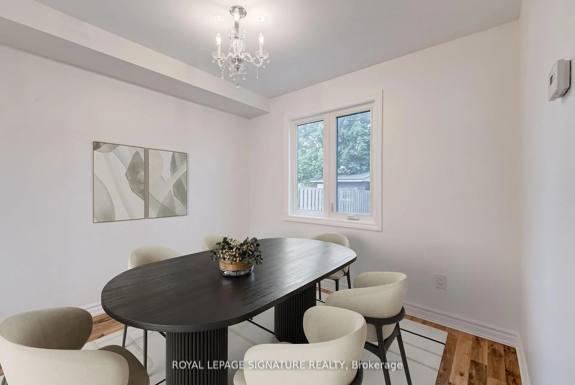Photo 10 of 36 Denlow Drive, Brampton, Fletcher's West — HOMEH