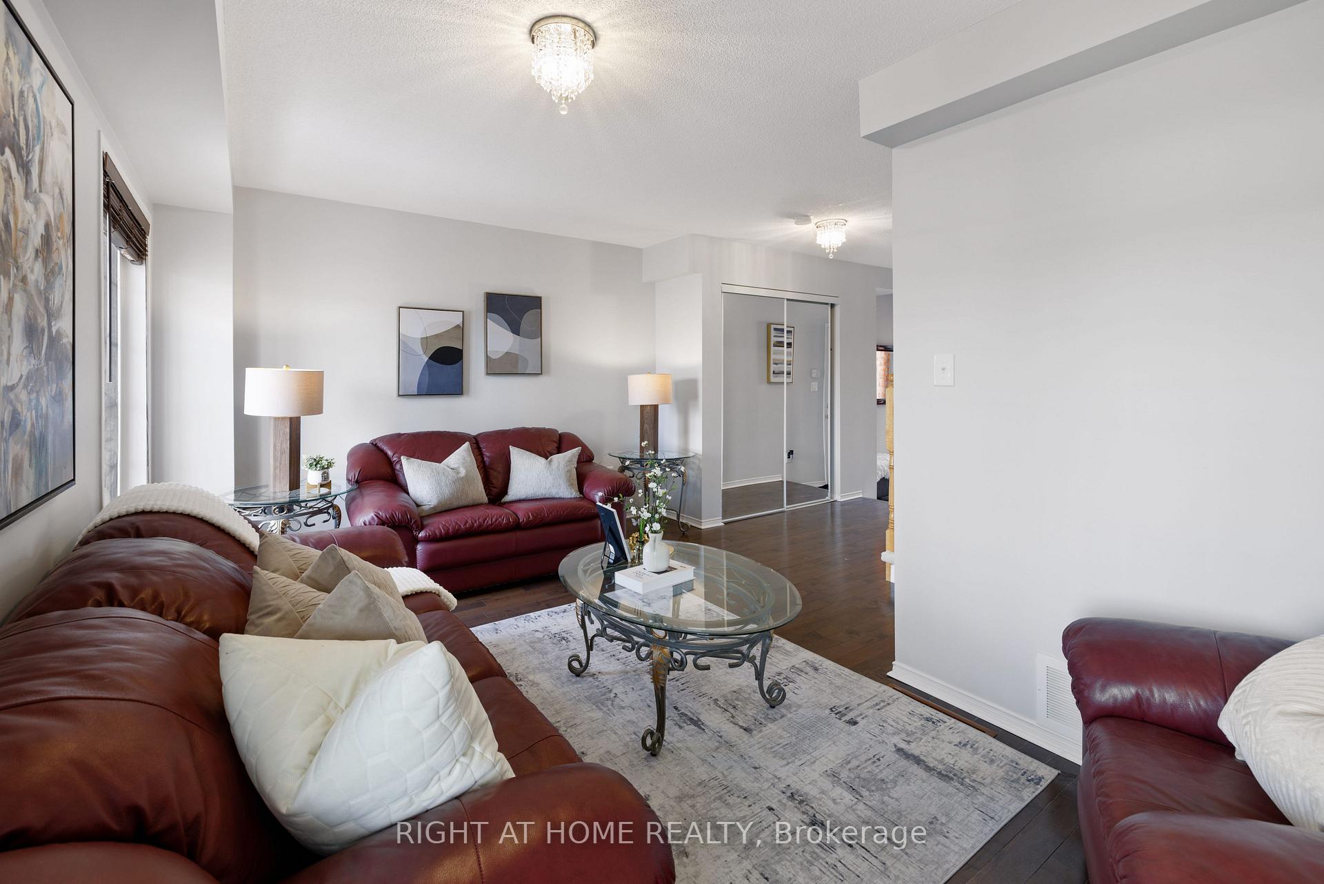 Photo 9 of 549 Rossland Road E, Ajax, Central East — HOMEH