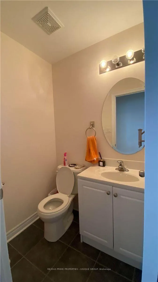 Photo 9 of 9503 Kennedy Road, Markham, Berczy — HOMEH