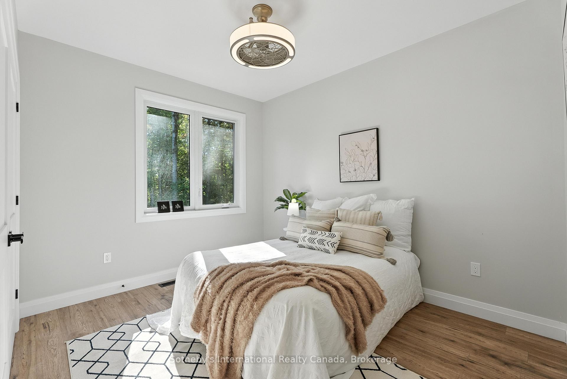 Photo 23 of 1064 Laidlaw Avenue, Gravenhurst, Morrison — HOMEH