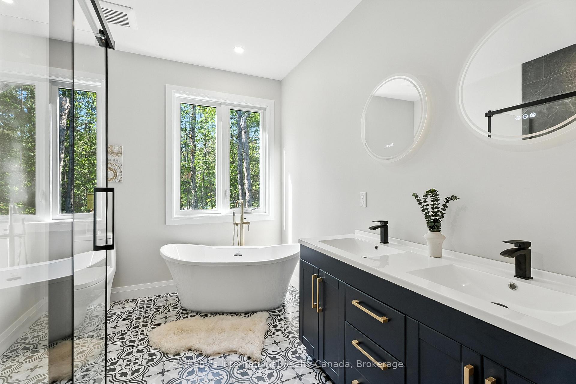 Photo 25 of 1064 Laidlaw Avenue, Gravenhurst, Morrison — HOMEH