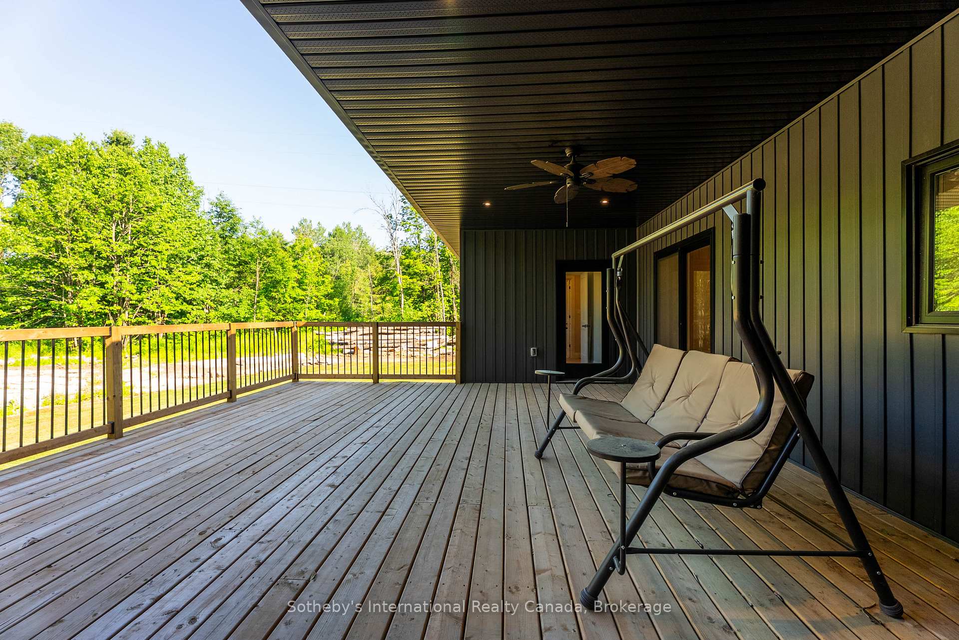 Photo 30 of 1064 Laidlaw Avenue, Gravenhurst, Morrison — HOMEH
