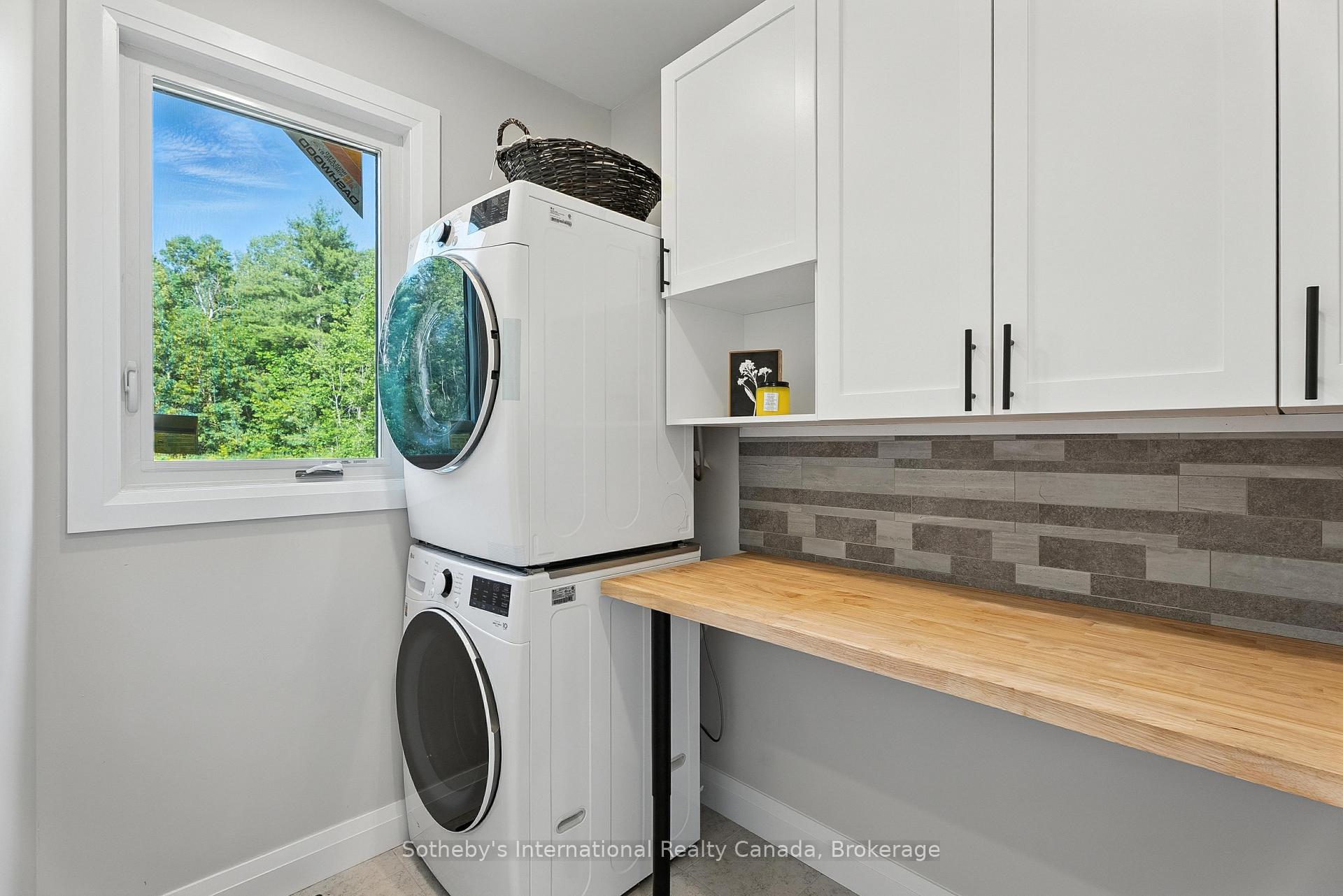 Photo 35 of 1064 Laidlaw Avenue, Gravenhurst, Morrison — HOMEH