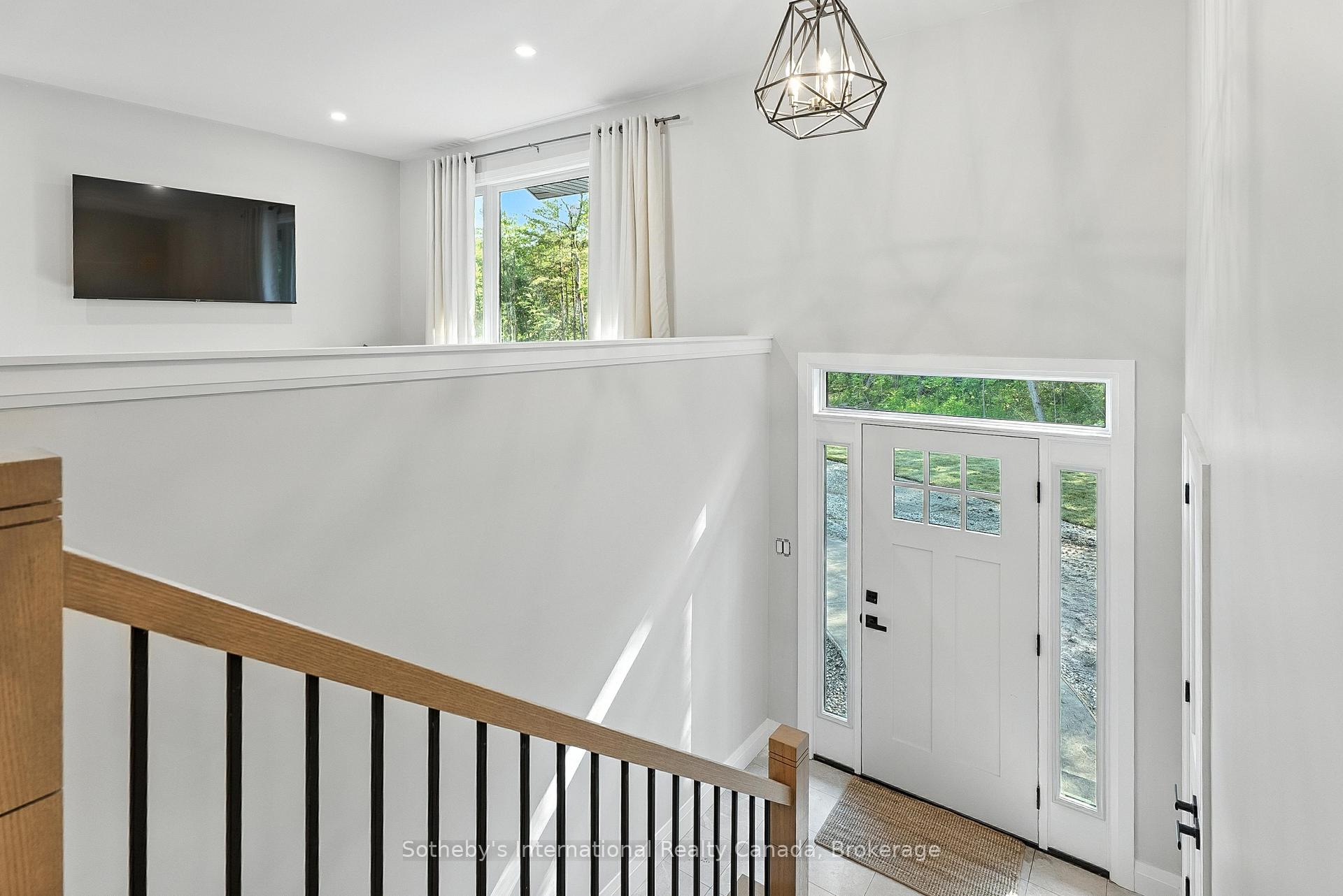 Photo 38 of 1064 Laidlaw Avenue, Gravenhurst, Morrison — HOMEH