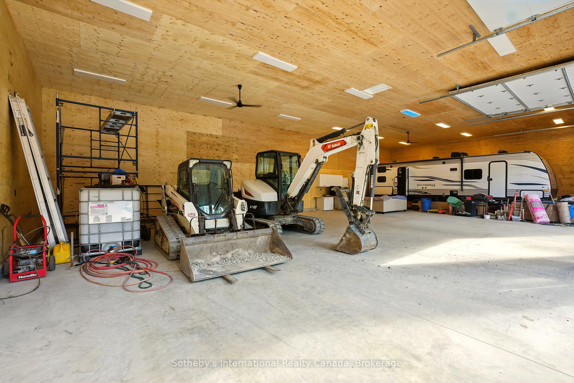 Photo 42 of 1064 Laidlaw Avenue, Gravenhurst, Morrison — HOMEH