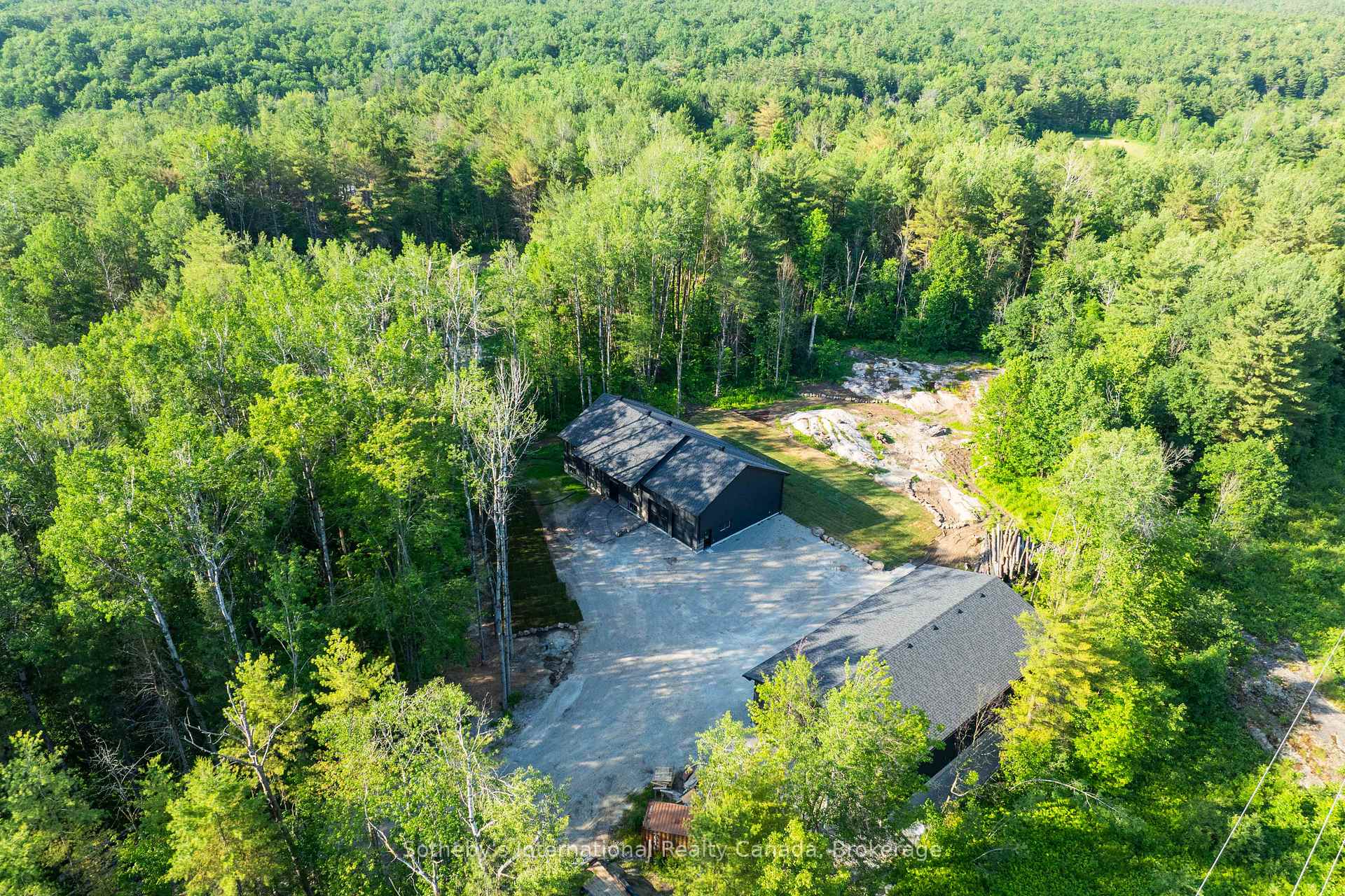 Photo 43 of 1064 Laidlaw Avenue, Gravenhurst, Morrison — HOMEH
