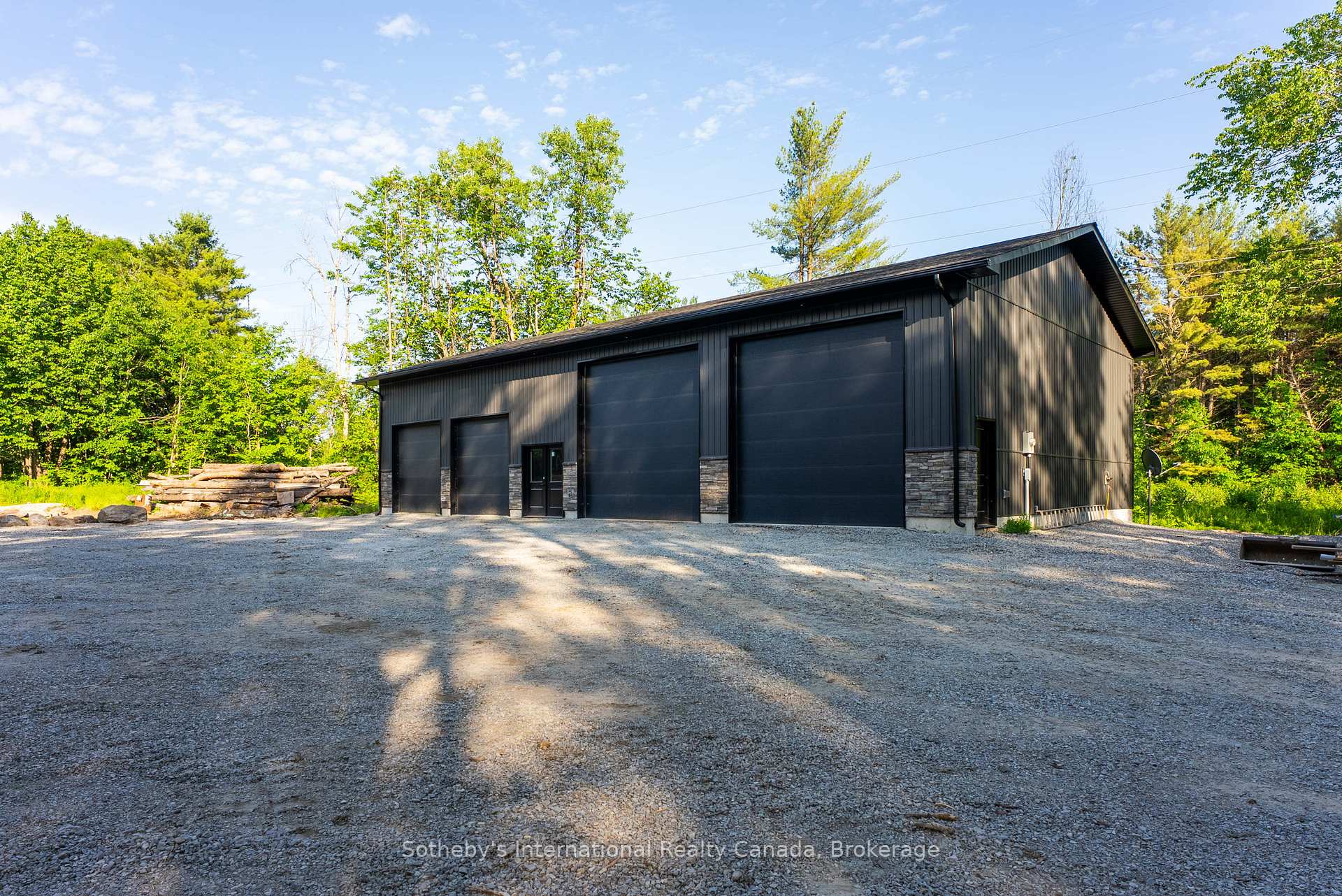 Photo 50 of 1064 Laidlaw Avenue, Gravenhurst, Morrison — HOMEH