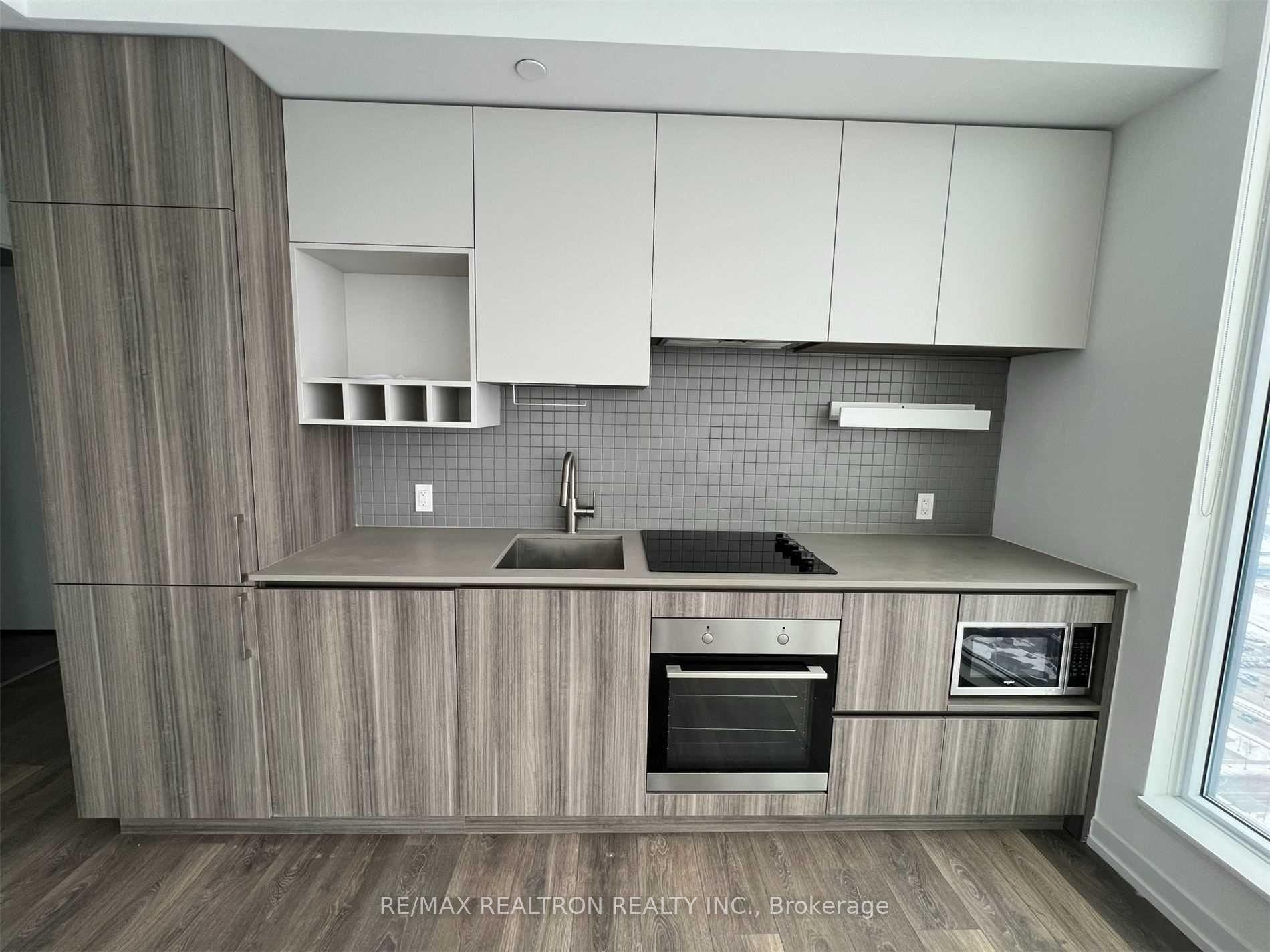 Photo 9 of Unit 4110, 5 Buttermill Avenue, Vaughan, Vaughan Corporate Centre — HOMEH