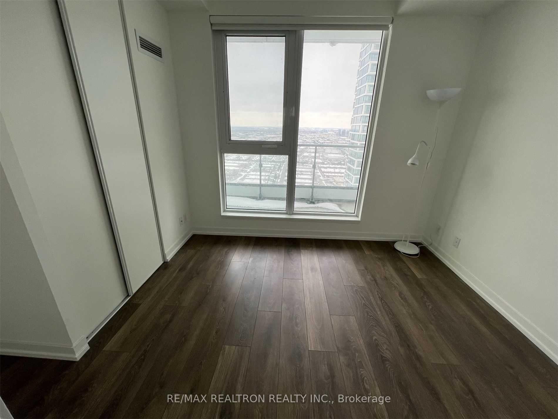 Photo 13 of Unit 4110, 5 Buttermill Avenue, Vaughan, Vaughan Corporate Centre — HOMEH