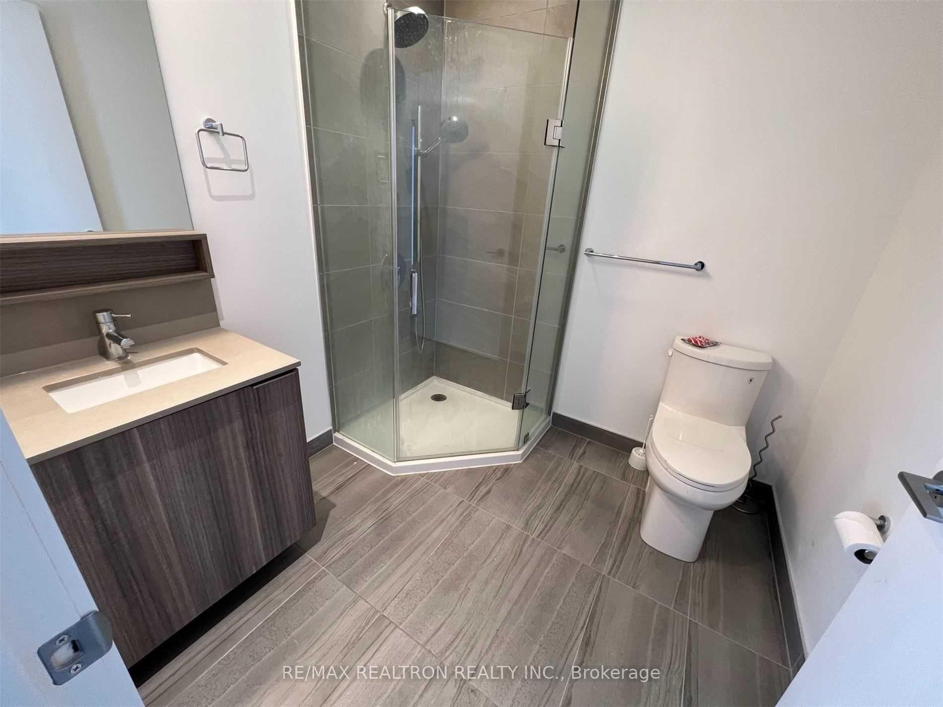 Photo 15 of Unit 4110, 5 Buttermill Avenue, Vaughan, Vaughan Corporate Centre — HOMEH