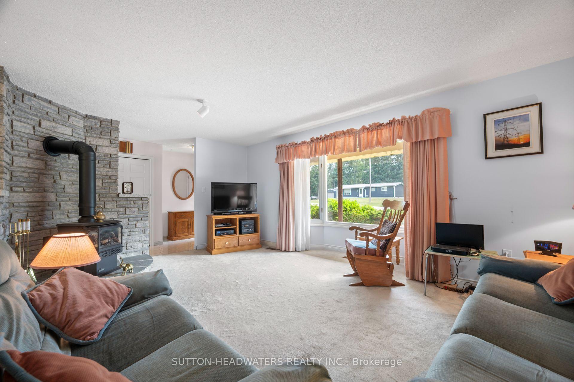Photo 6 of 25 Caledon Street, Caledon, Rural Caledon — HOMEH