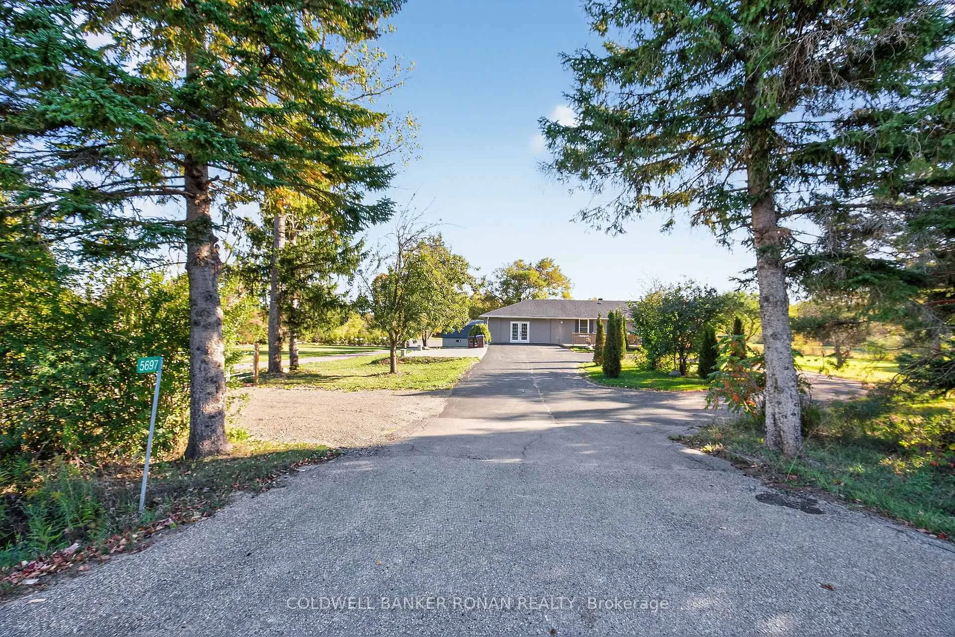 Photo 2 of 5697 2nd Line, New Tecumseth, Rural New Tecumseth — HOMEH