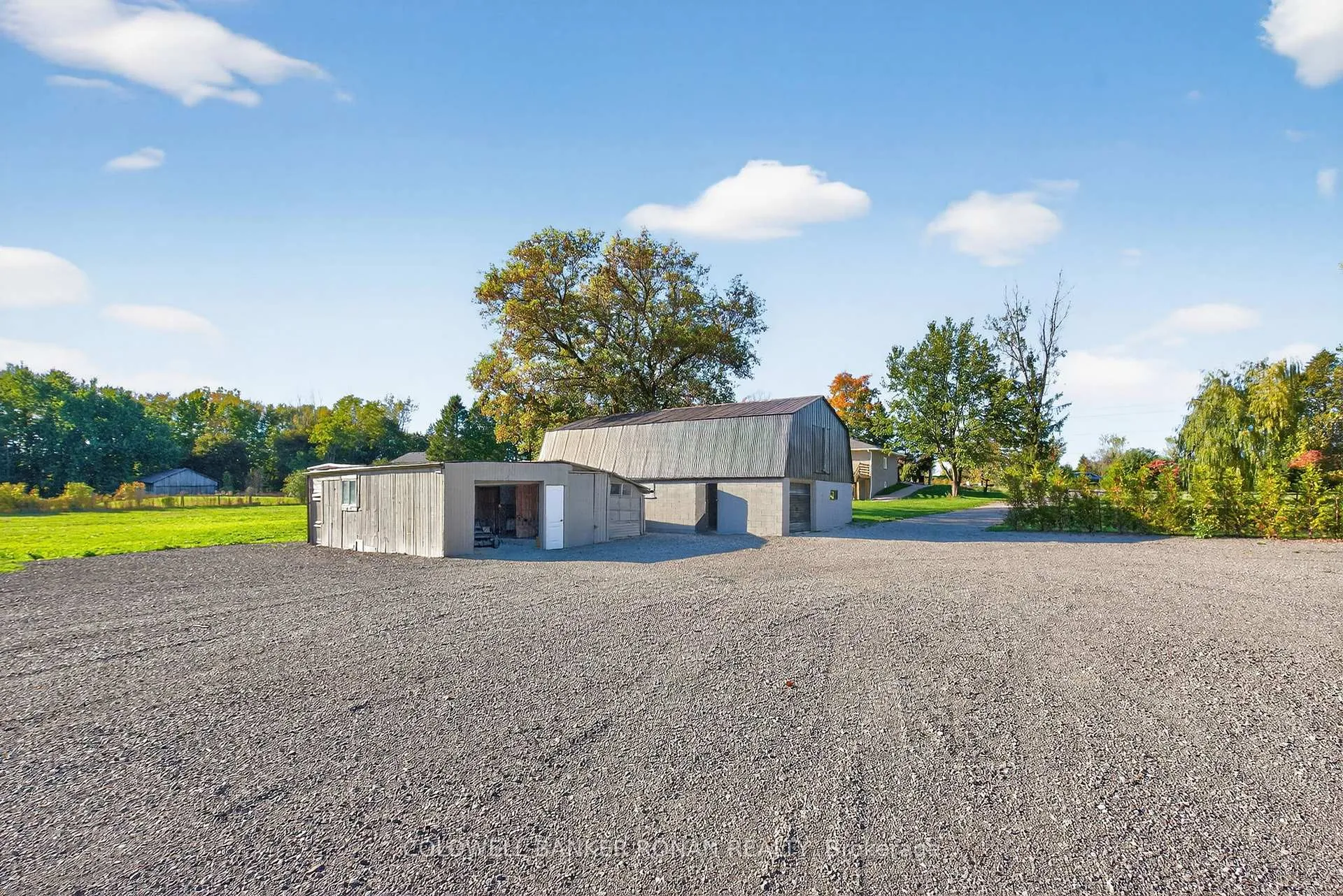 Photo 3 of 5697 2nd Line, New Tecumseth, Rural New Tecumseth — HOMEH