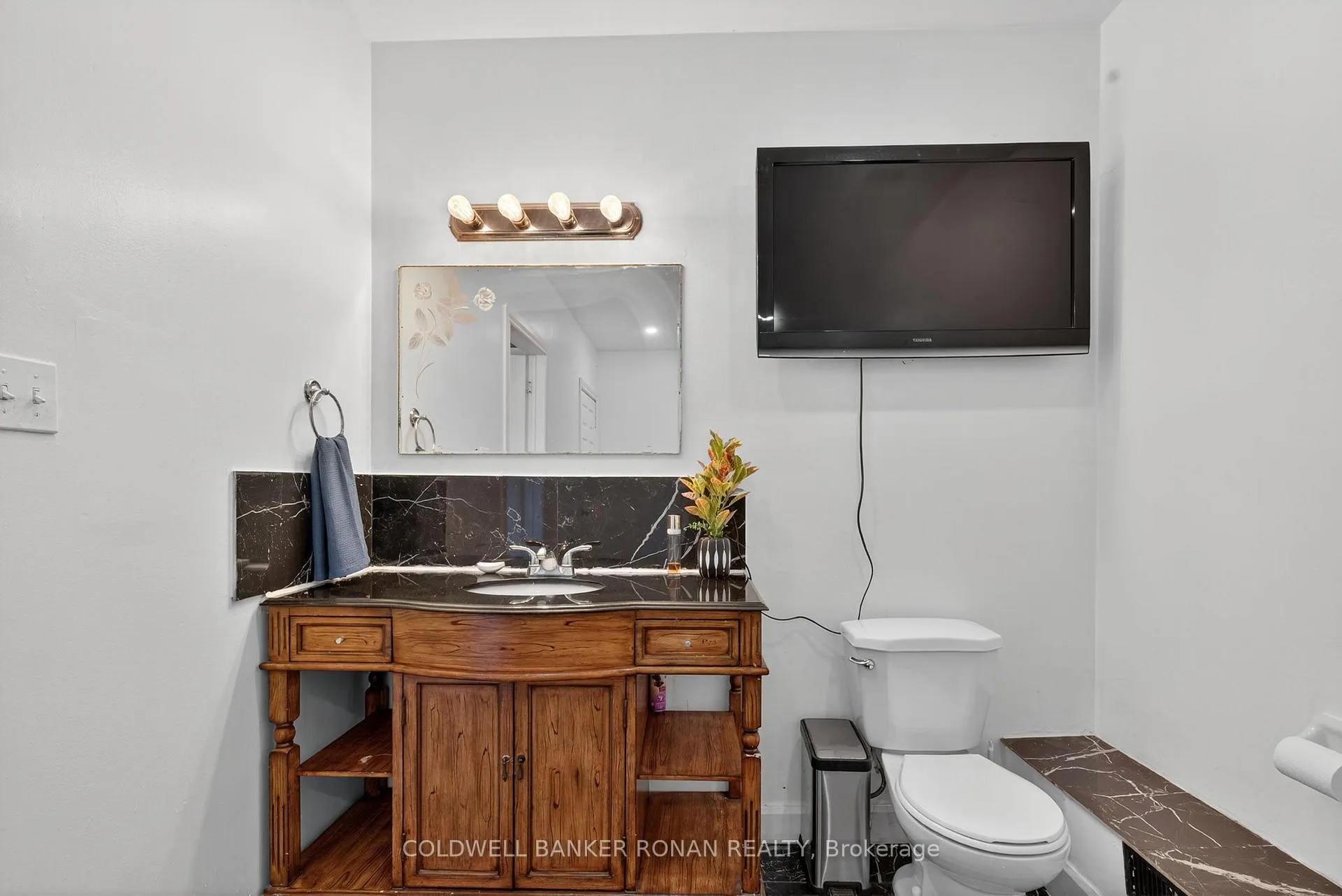 Photo 18 of 5697 2nd Line, New Tecumseth, Rural New Tecumseth — HOMEH