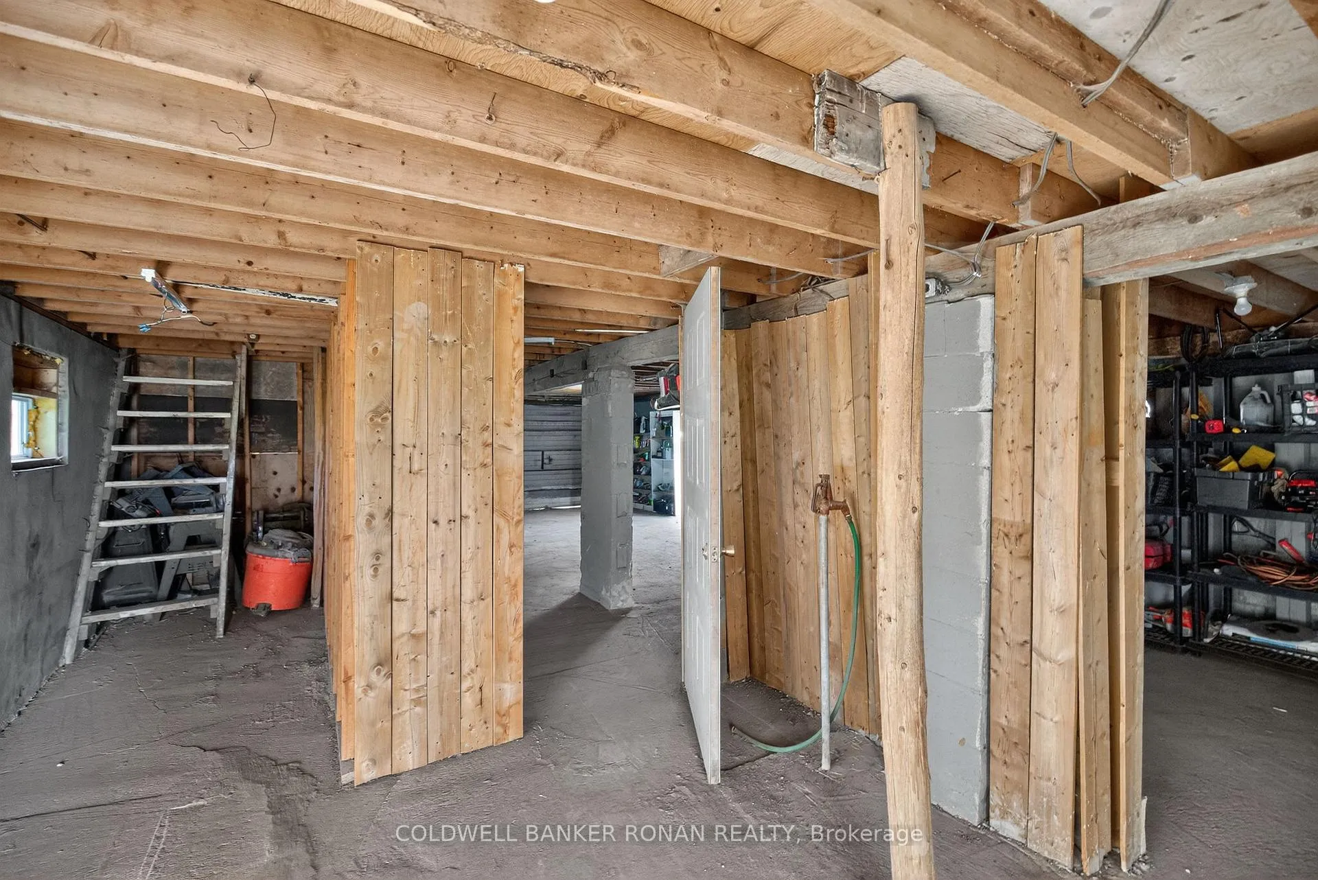 Photo 45 of 5697 2nd Line, New Tecumseth, Rural New Tecumseth — HOMEH