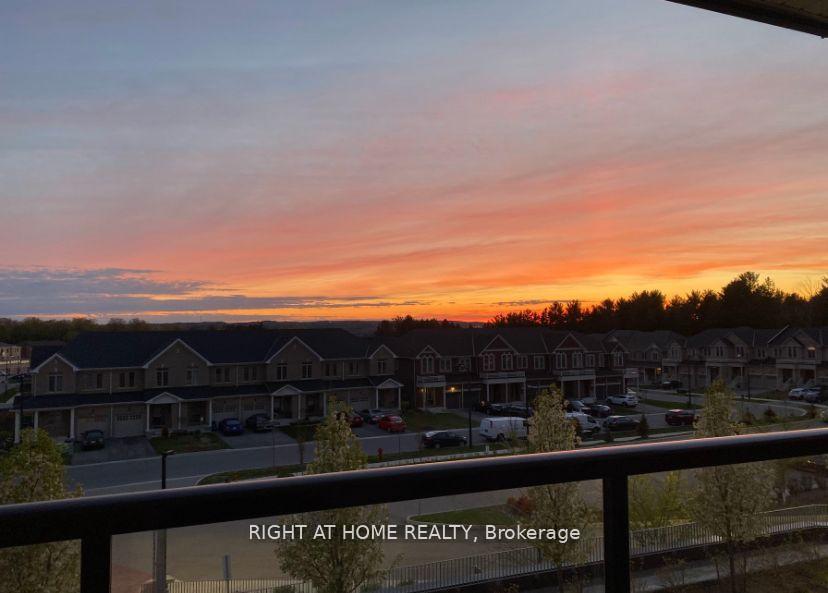 Photo 10 of Unit 249, 555 William Graham Drive, Aurora, Rural Aurora — HOMEH