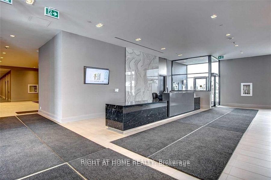 Photo 14 of Unit 249, 555 William Graham Drive, Aurora, Rural Aurora — HOMEH