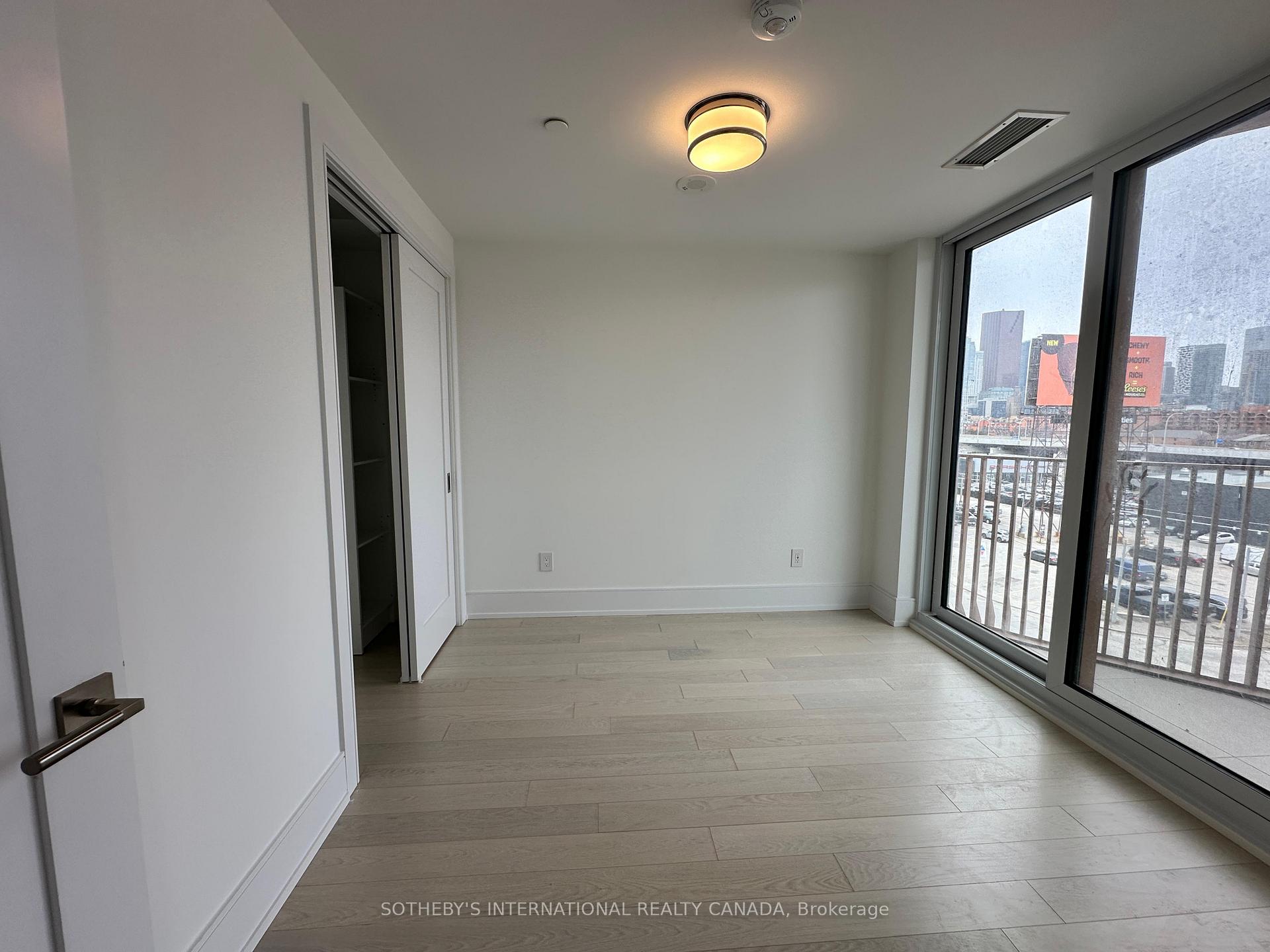 Photo 8 of Unit 529, 155 Merchants Wharf, Toronto, Waterfront Communities — HOMEH