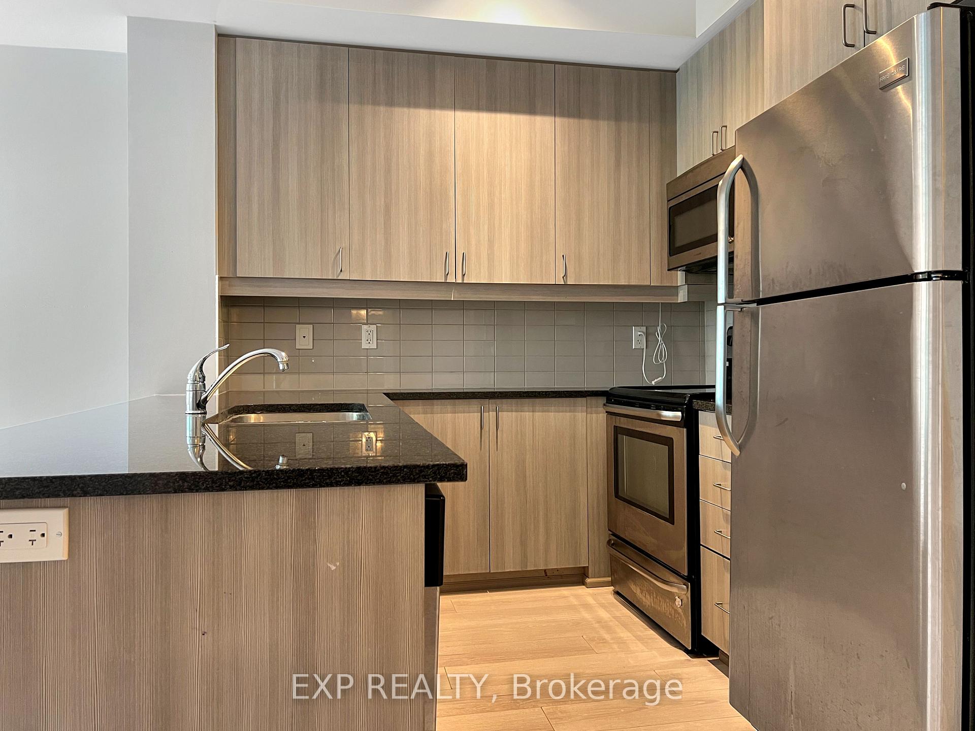 Photo 4 of Unit 609, 8130 Birchmount Road, Markham, Unionville — HOMEH