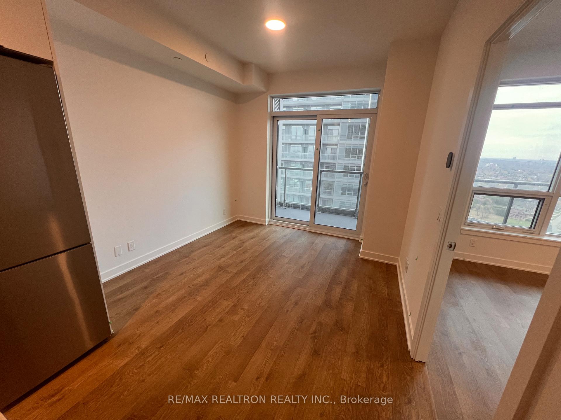 Photo 10 of Unit A-2108, 30 Upper Mall Way, Vaughan, Brownridge — HOMEH
