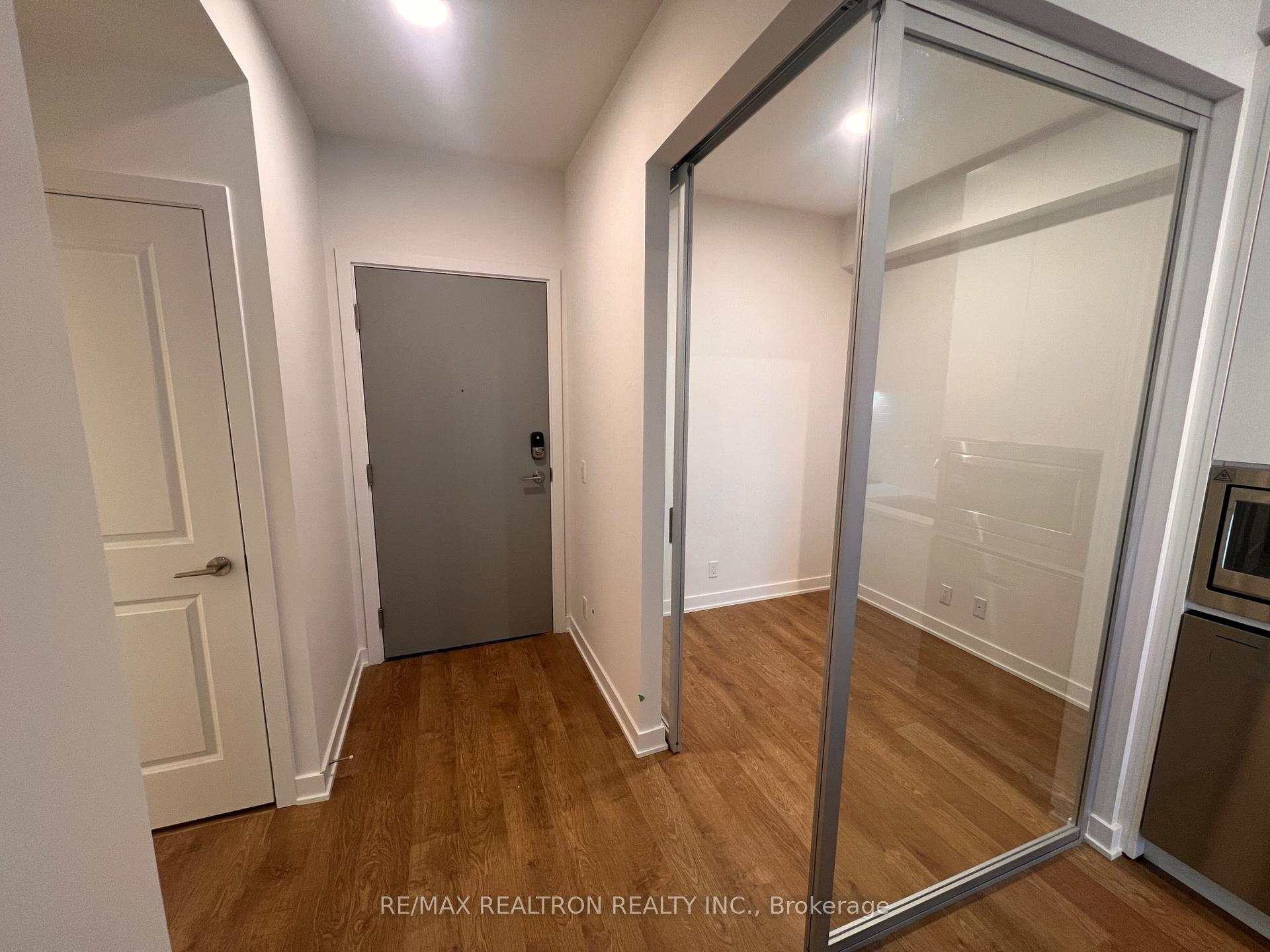 Photo 61 of Unit A-2108, 30 Upper Mall Way, Vaughan, Brownridge — HOMEH