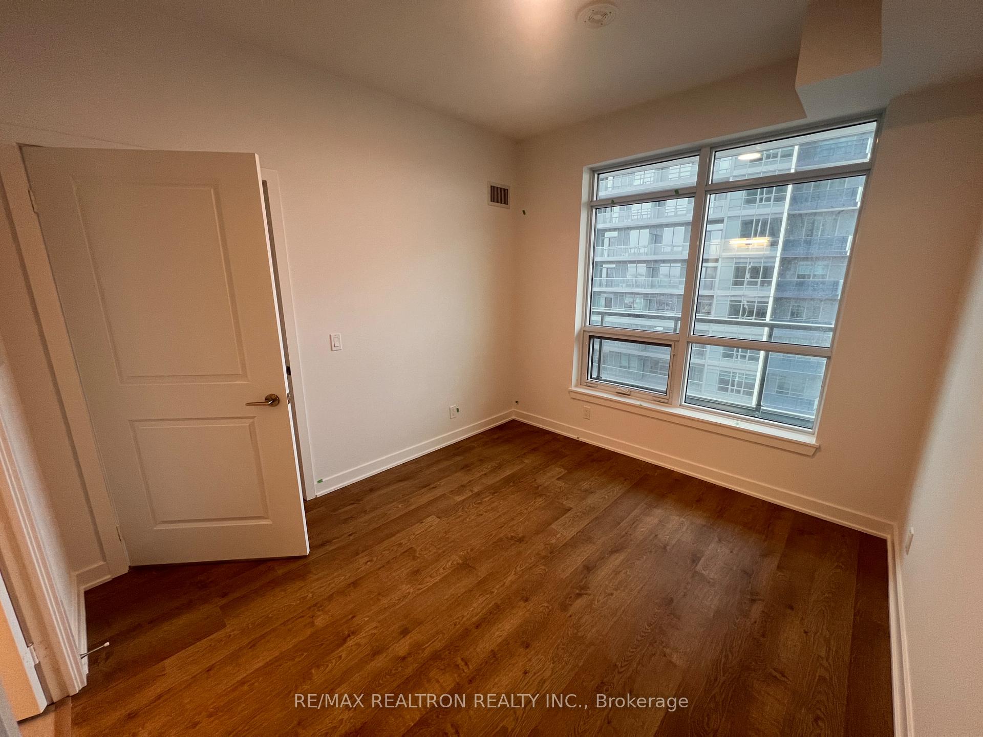 Photo 34 of Unit A-2108, 30 Upper Mall Way, Vaughan, Brownridge — HOMEH