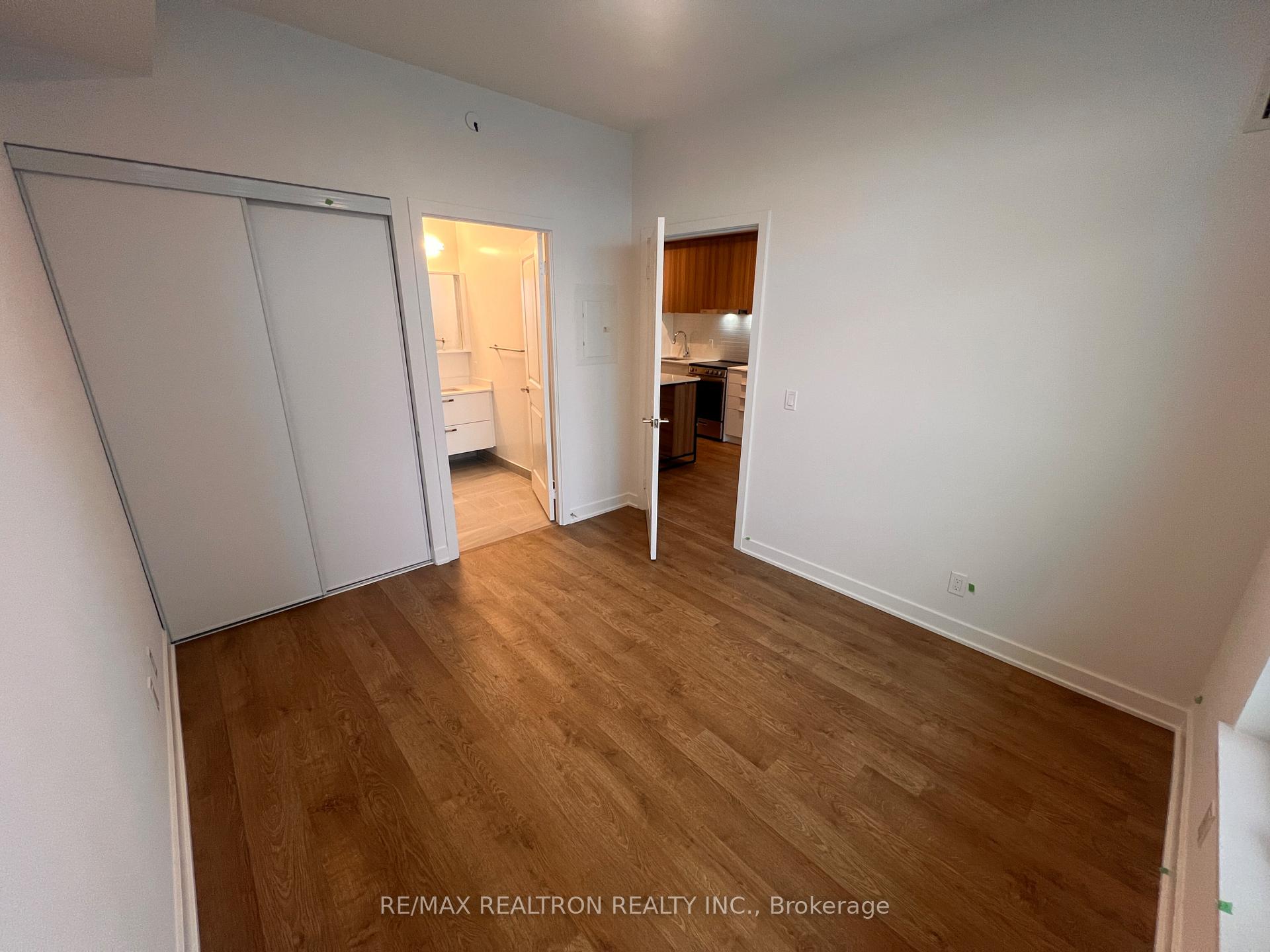 Photo 36 of Unit A-2108, 30 Upper Mall Way, Vaughan, Brownridge — HOMEH