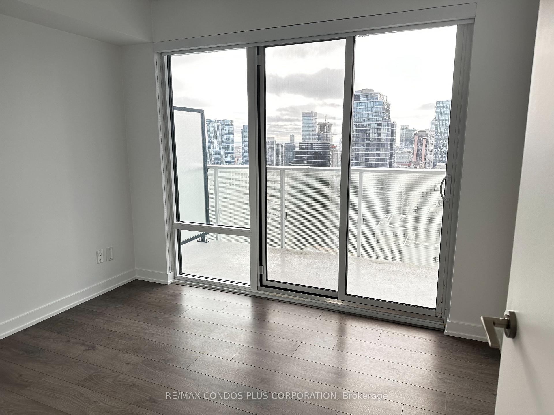 Photo 5 of Unit 3012, 501 Yonge Street, Toronto, Church-Yonge Corridor — HOMEH