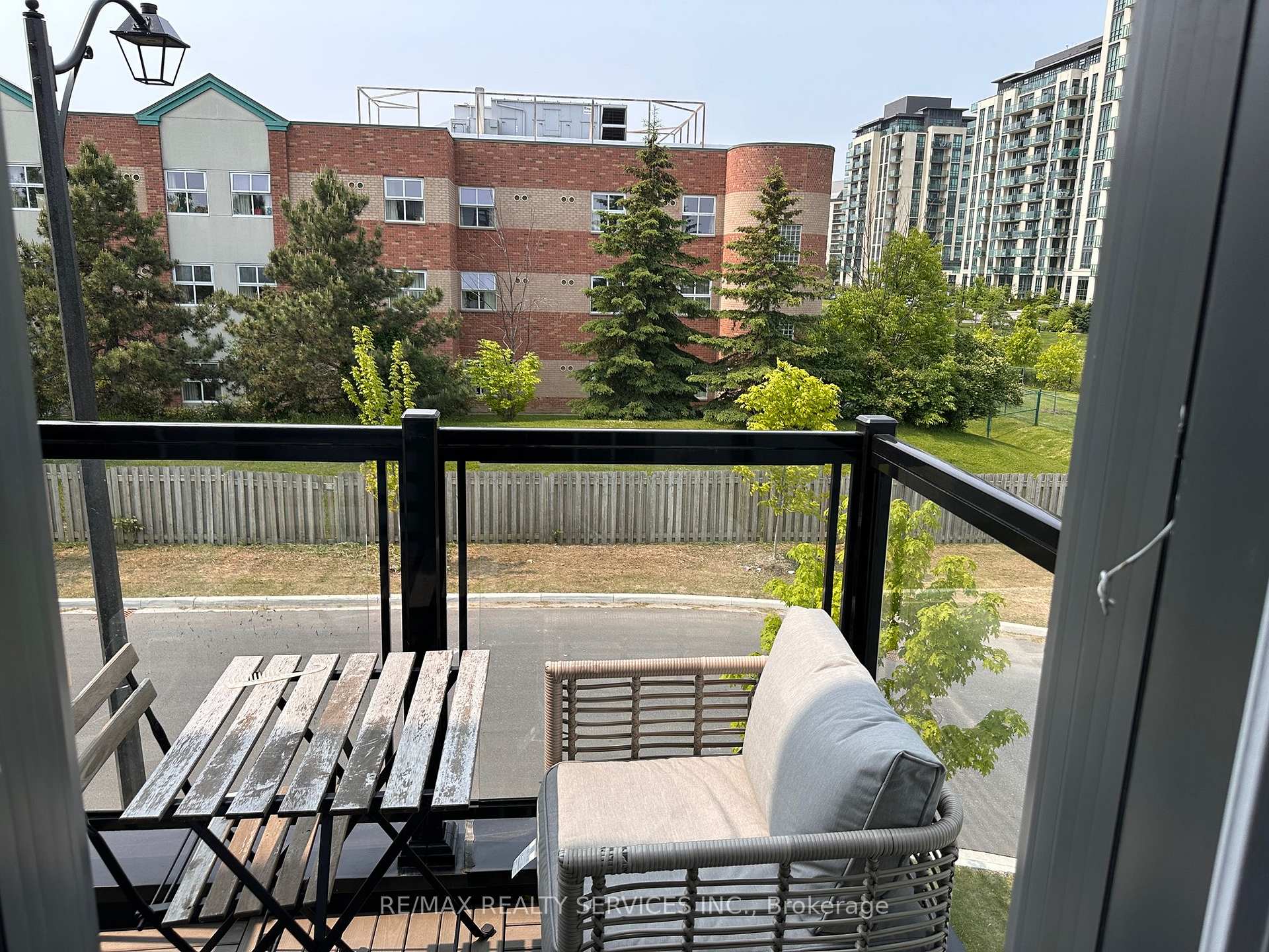 Photo 10 of Unit 409, 70 Halliford Place, Brampton, Goreway Drive Corridor — HOMEH