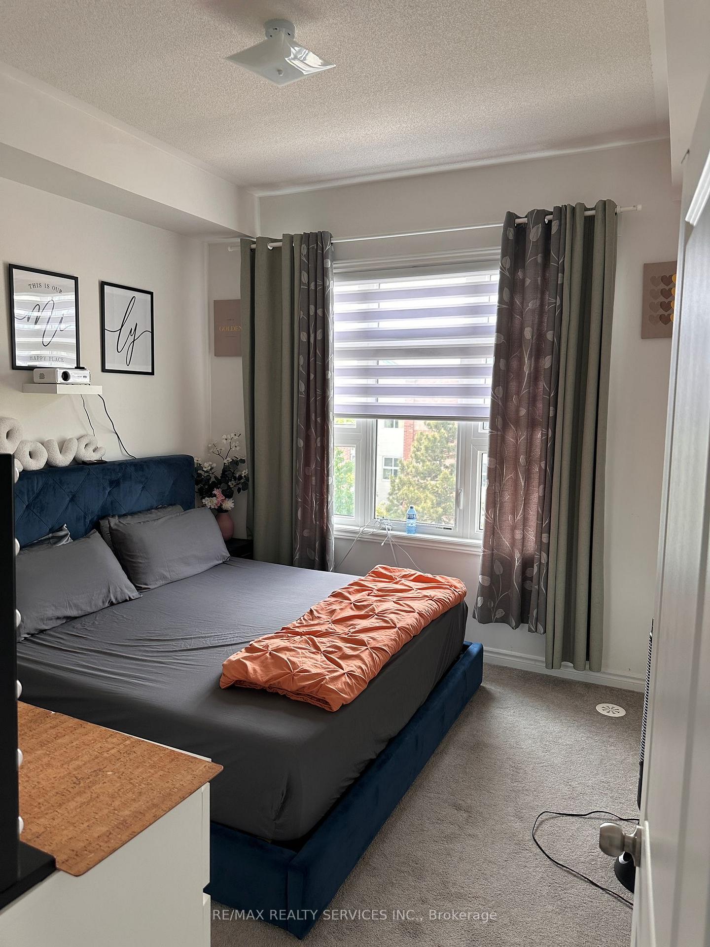 Photo 5 of Unit 409, 70 Halliford Place, Brampton, Goreway Drive Corridor — HOMEH