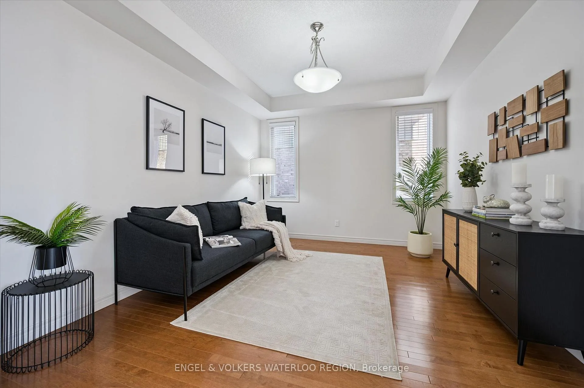 Photo 8 of 706 Springwater Place, Waterloo — HOMEH