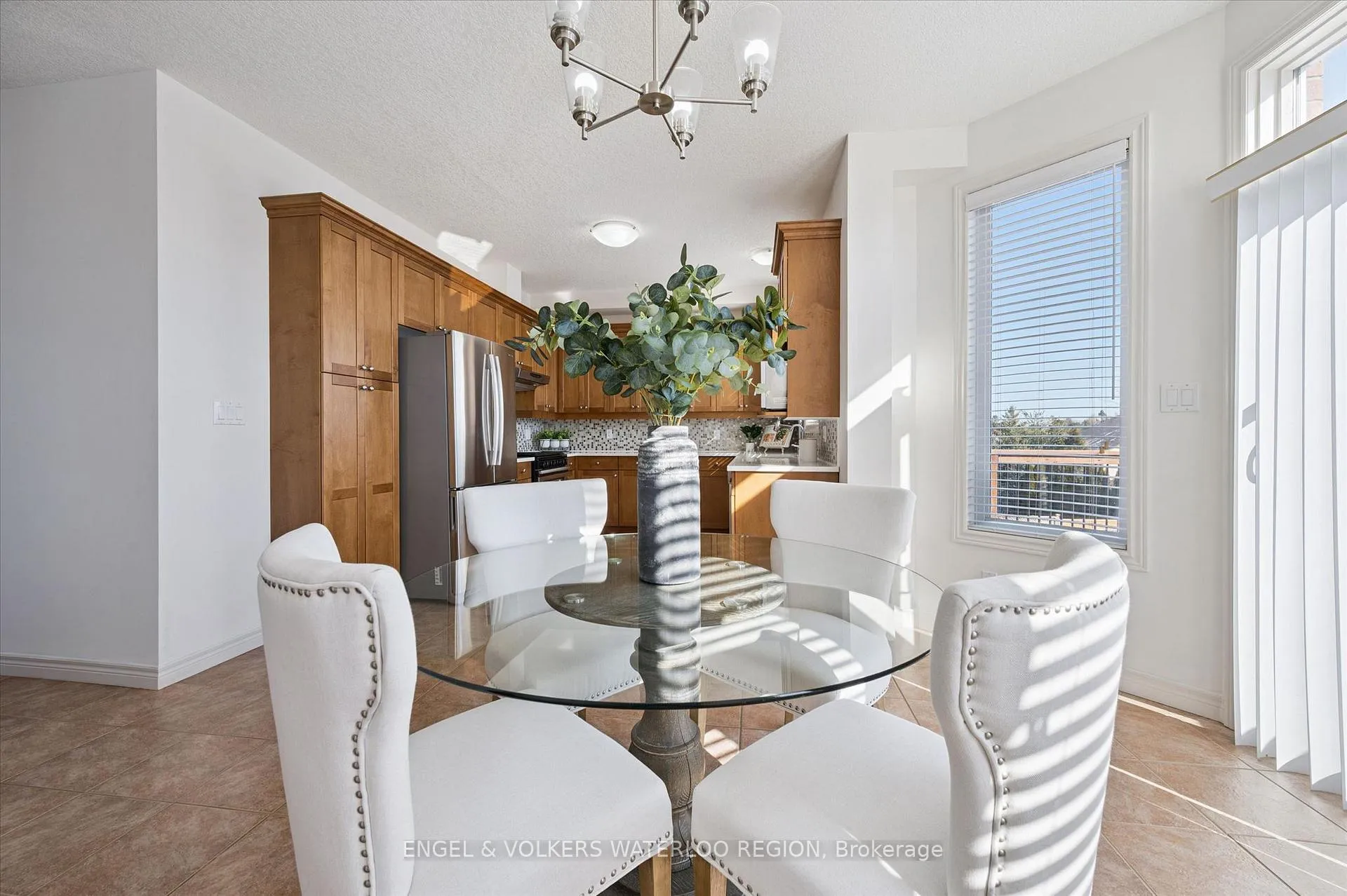 Photo 15 of 706 Springwater Place, Waterloo — HOMEH