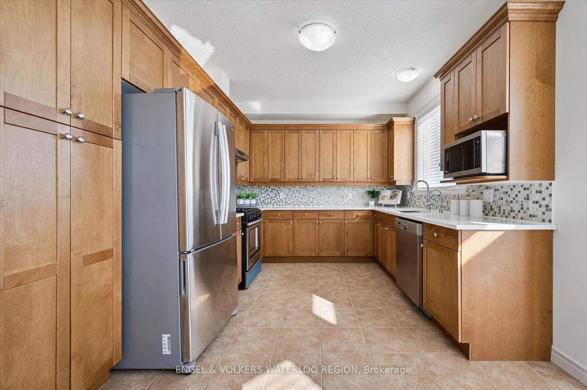 Photo 16 of 706 Springwater Place, Waterloo — HOMEH