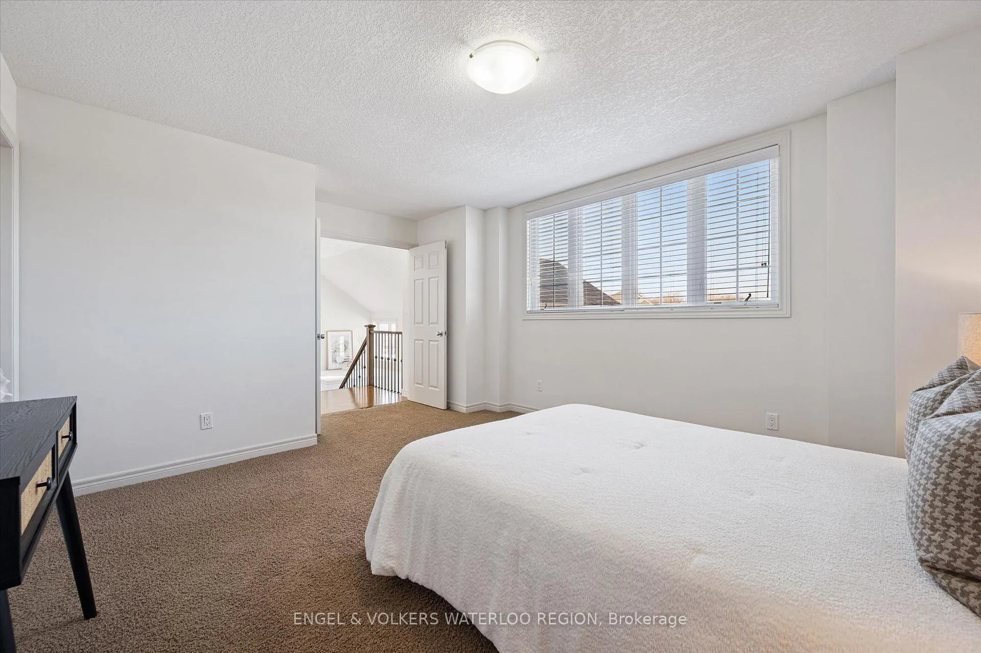 Photo 24 of 706 Springwater Place, Waterloo — HOMEH
