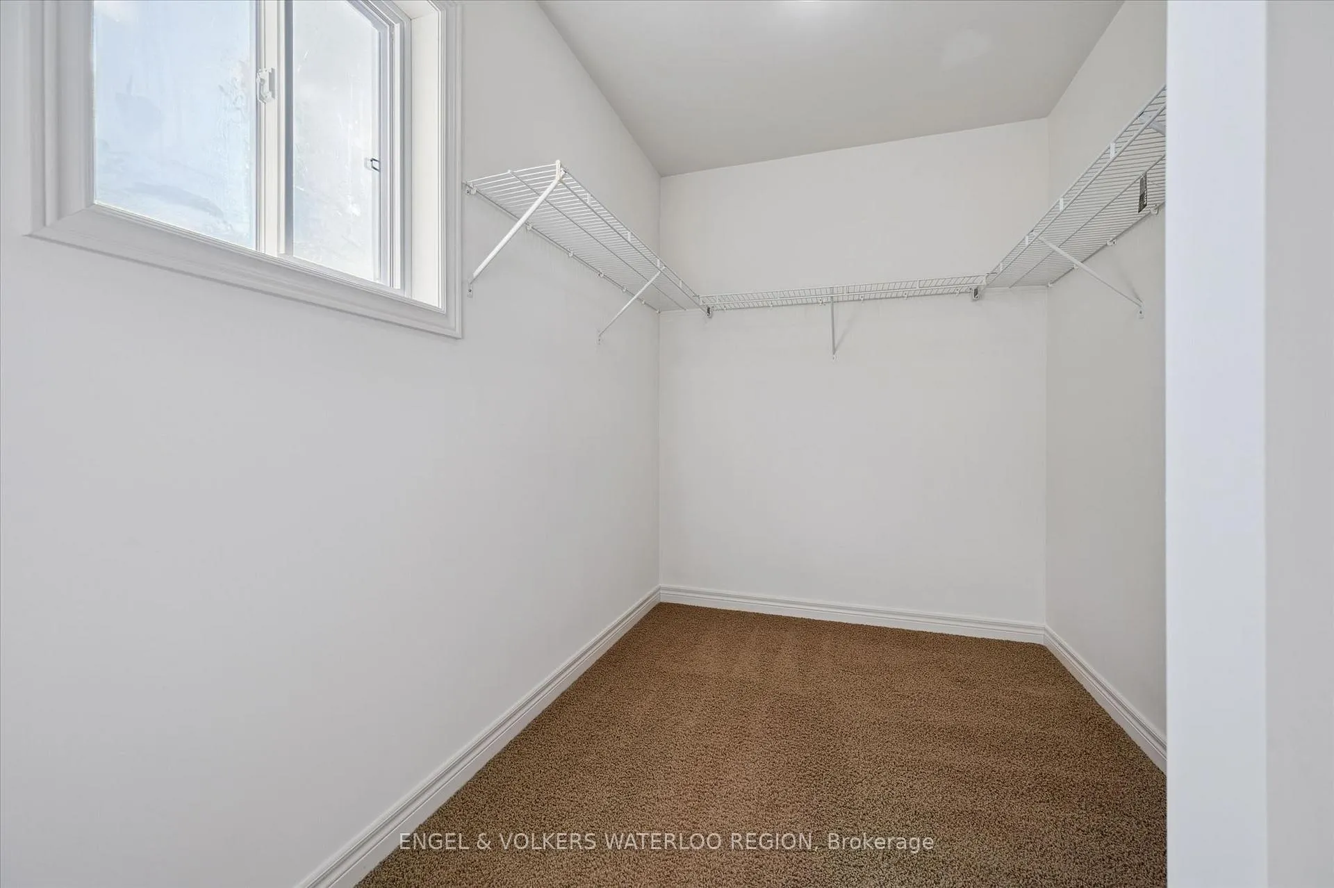 Photo 32 of 706 Springwater Place, Waterloo — HOMEH