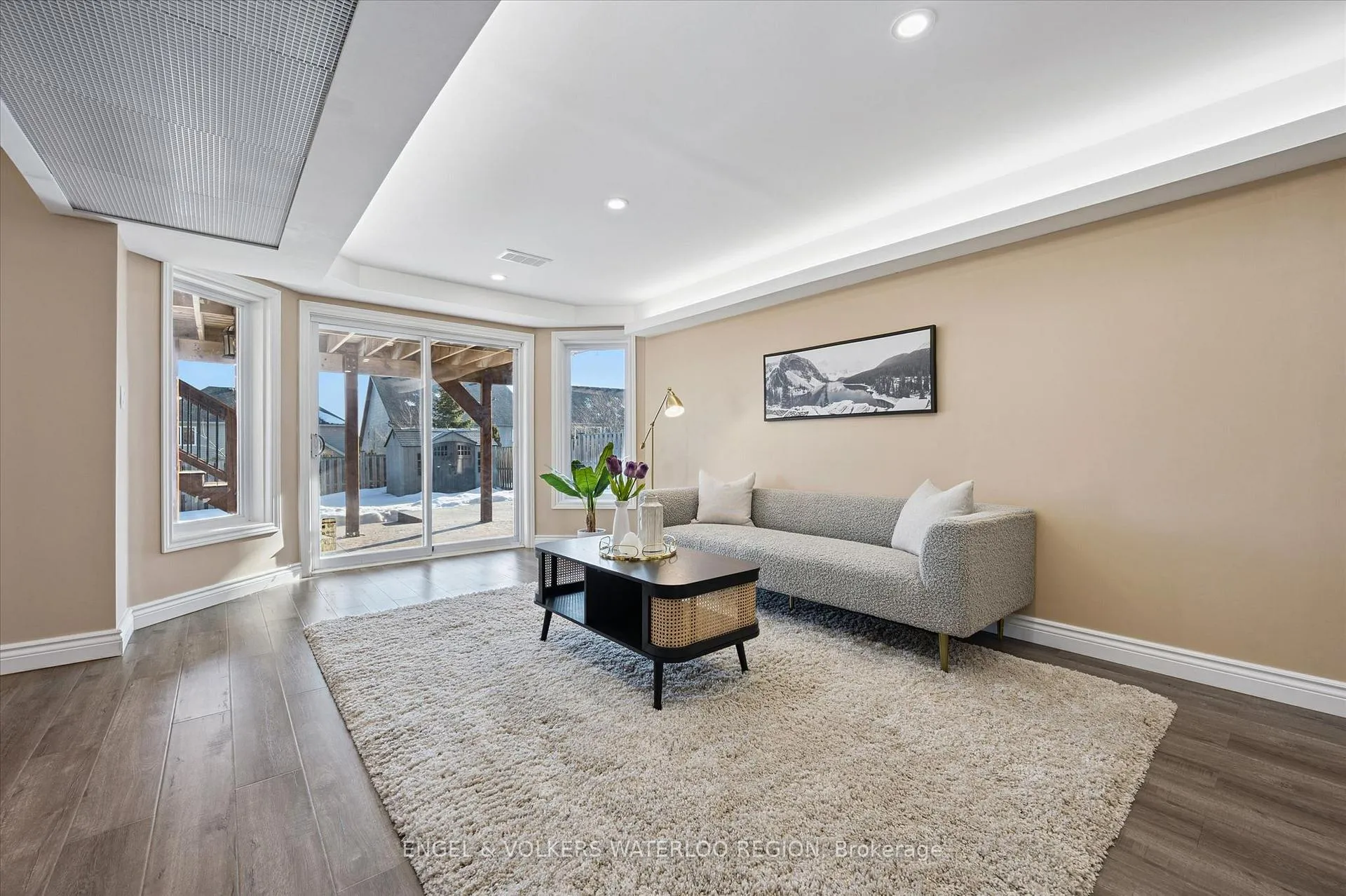 Photo 35 of 706 Springwater Place, Waterloo — HOMEH