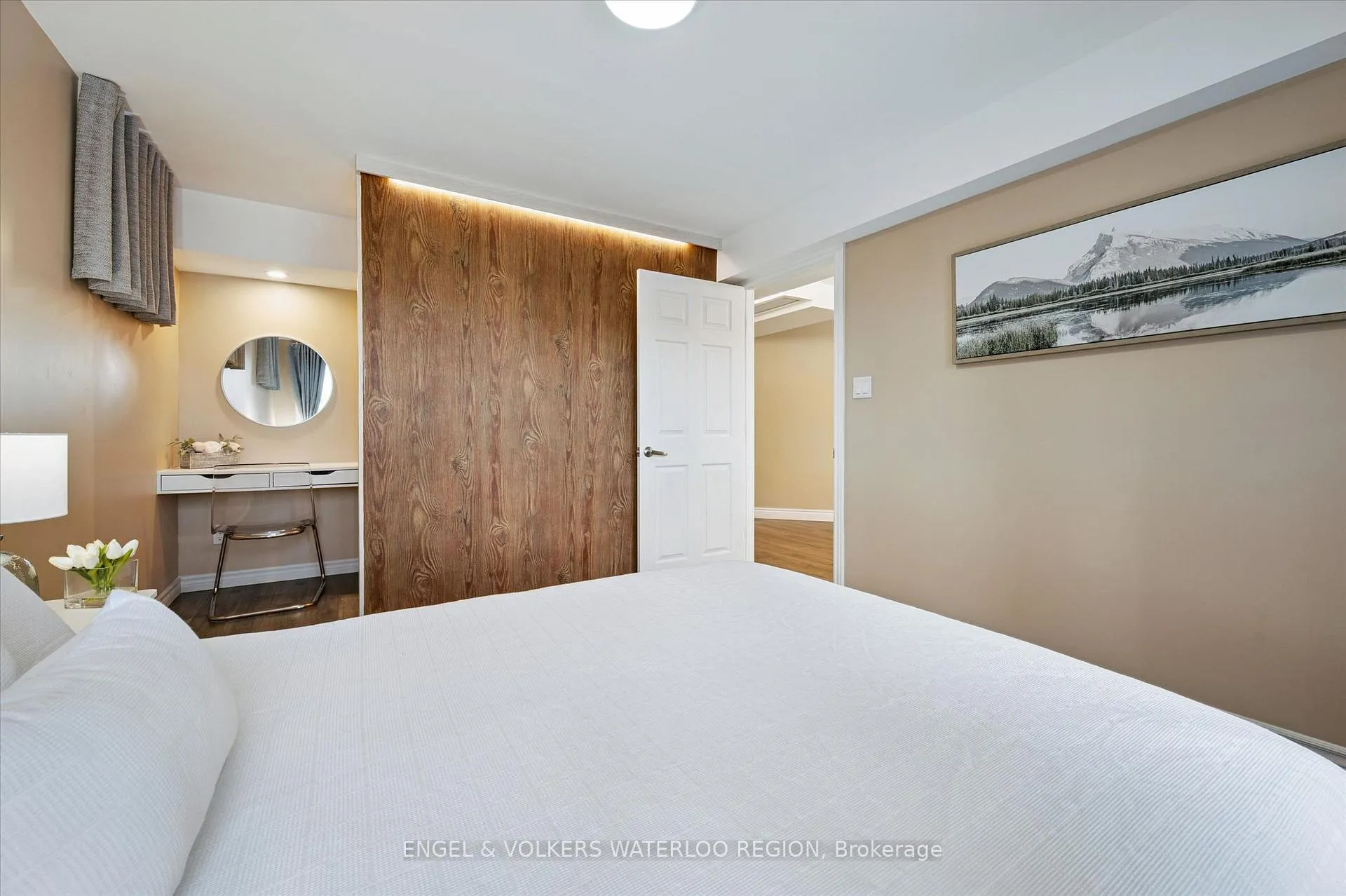 Photo 40 of 706 Springwater Place, Waterloo — HOMEH