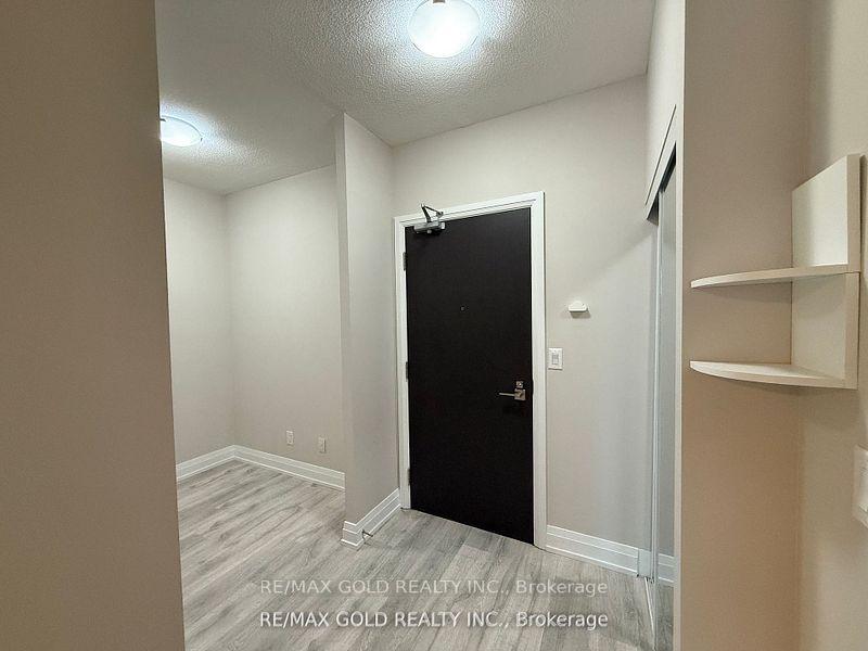 Photo 3 of Unit 510, 3700 Highway 7 Road W, Vaughan, Vaughan Corporate Centre — HOMEH