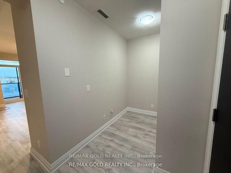 Photo 4 of Unit 510, 3700 Highway 7 Road W, Vaughan, Vaughan Corporate Centre — HOMEH