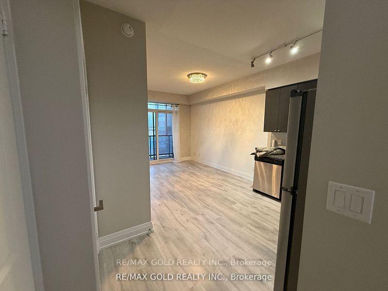 Photo 7 of Unit 510, 3700 Highway 7 Road W, Vaughan, Vaughan Corporate Centre — HOMEH
