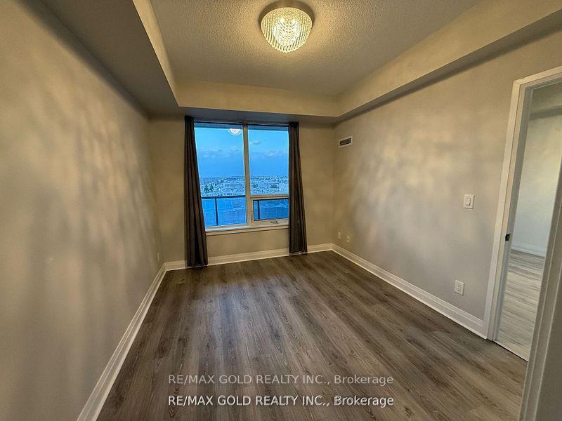Photo 15 of Unit 510, 3700 Highway 7 Road W, Vaughan, Vaughan Corporate Centre — HOMEH
