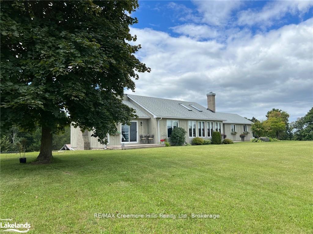 Photo 4 of 2332 Centre Line Road, Clearview, Rural Clearview — HOMEH