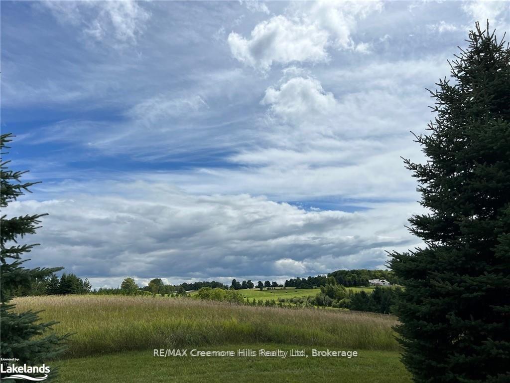 Photo 9 of 2332 Centre Line Road, Clearview, Rural Clearview — HOMEH