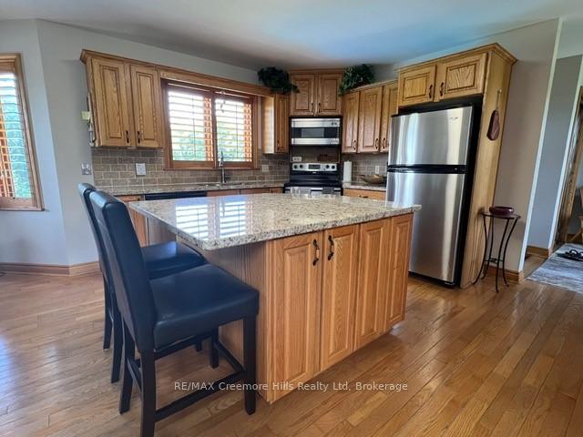 Photo 18 of 2332 Centre Line Road, Clearview, Rural Clearview — HOMEH
