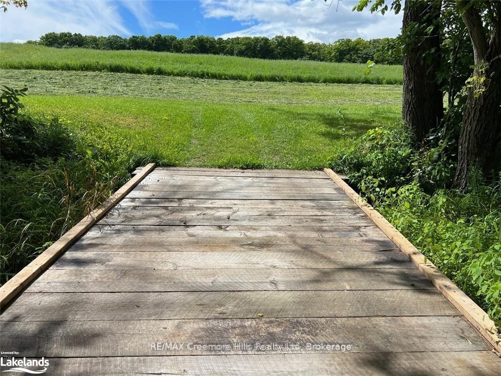 Photo 31 of 2332 Centre Line Road, Clearview, Rural Clearview — HOMEH