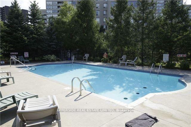 Photo 2 of Unit 308, 81 Townsgate Drive, Vaughan, Crestwood-Springfarm-Yorkhill — HOMEH