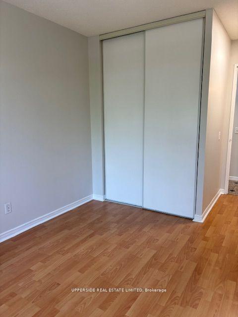 Photo 10 of Unit 308, 81 Townsgate Drive, Vaughan, Crestwood-Springfarm-Yorkhill — HOMEH